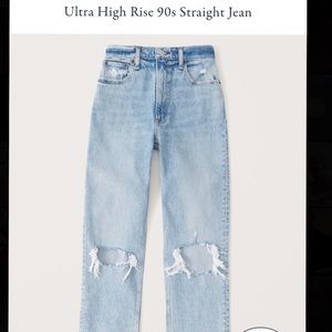 NWOT Abercrombie 90s Ultra High Rise Light Wash Jeans